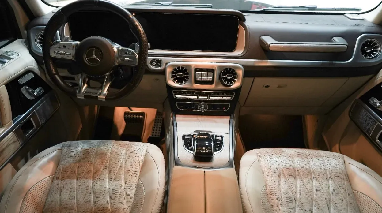 Mercedes G63 AMG  view 3